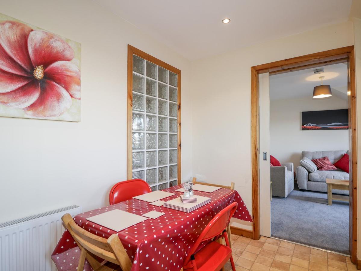 Riverview Apartment Inverness Bagian luar foto